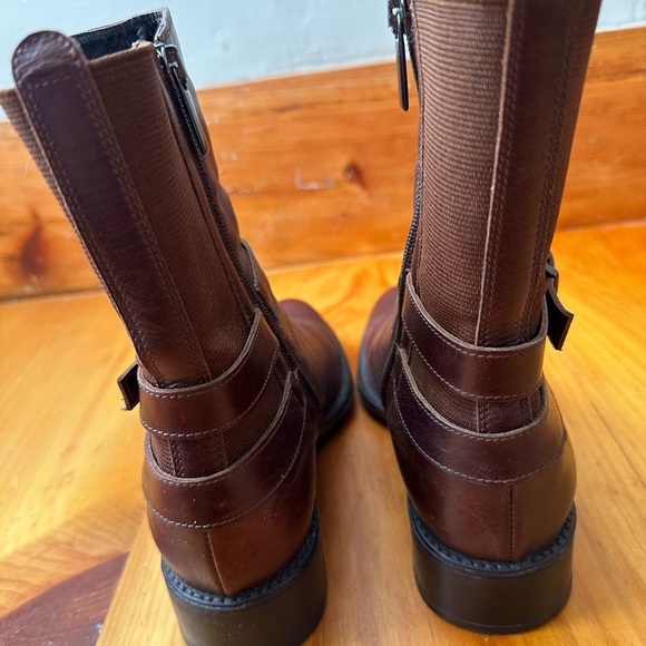 Aquatalia Low Heel Leather Bootie - Picture 3 of 8